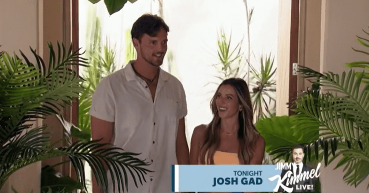 'Bachelor in Paradise' 2022: Logan Palmer goes all in with Kate, fans baffled as he becomes center of 'Geometry Beach'