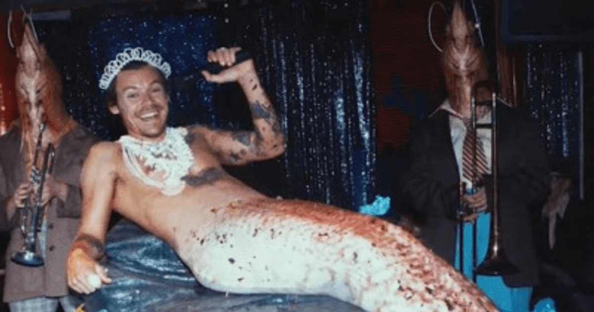 'Proof Harry Styles can do it all': Fans ecstatic as singer turns into a GIANT SQUID in new music video