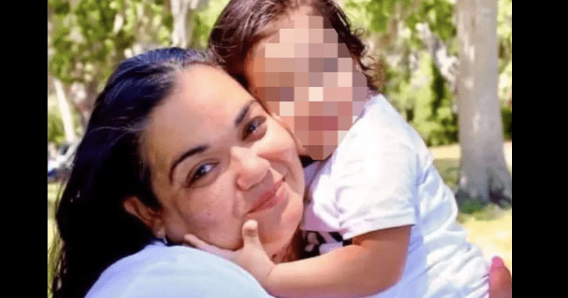 Betsy Robles: Florida mother killed in bed in front of 2 children by 'cold-blooded' home intruder