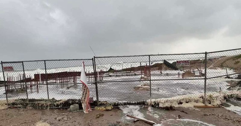Tropical storm Nicole: Spins towards Florida and forces evacuation, expected to make landfall on East coast