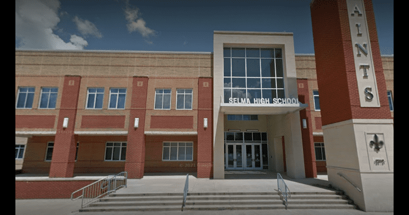 Selma high school student, 16, dies, 3 others hospitalized after possible exposure to fentanyl