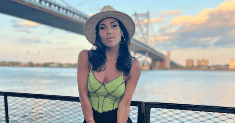 Who is Mara Agrait? New entrant in 'Bachelor in Paradise' 2022 gets entangled in love triangle with twins