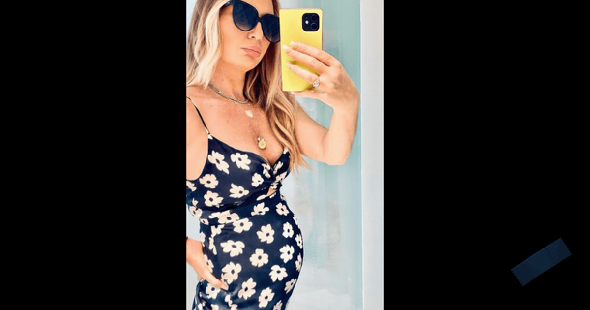 'It's something I've always hoped for': Kate Chastain flaunts baby bump as she announces first pregnancy
