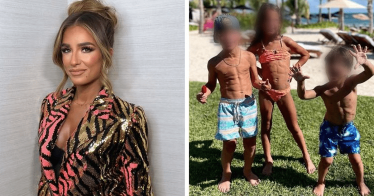 Jessie James Decker 'tunes out' criticism after being mom-shamed for 'photoshopping' abs on her children