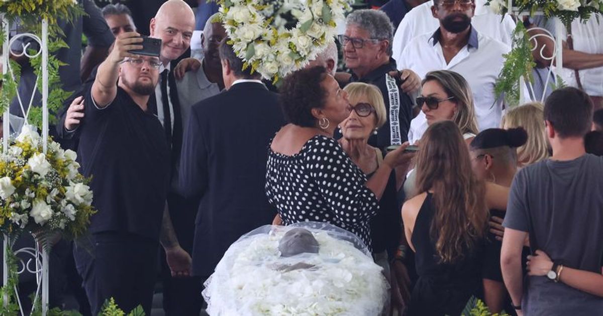 Pele funeral: Fifa's Gianni Infantino will request every country to name a stadium after football legend