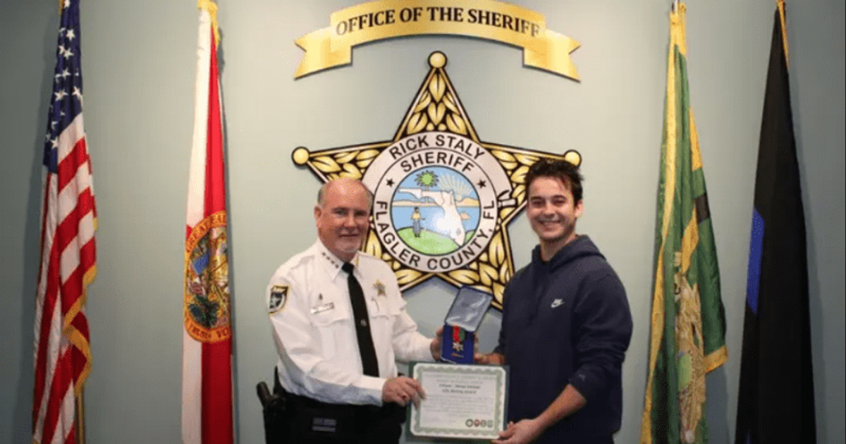 David Ghiloni: Florida bartender receives Lifesaving Award for tackling armed attacker amid gunfire