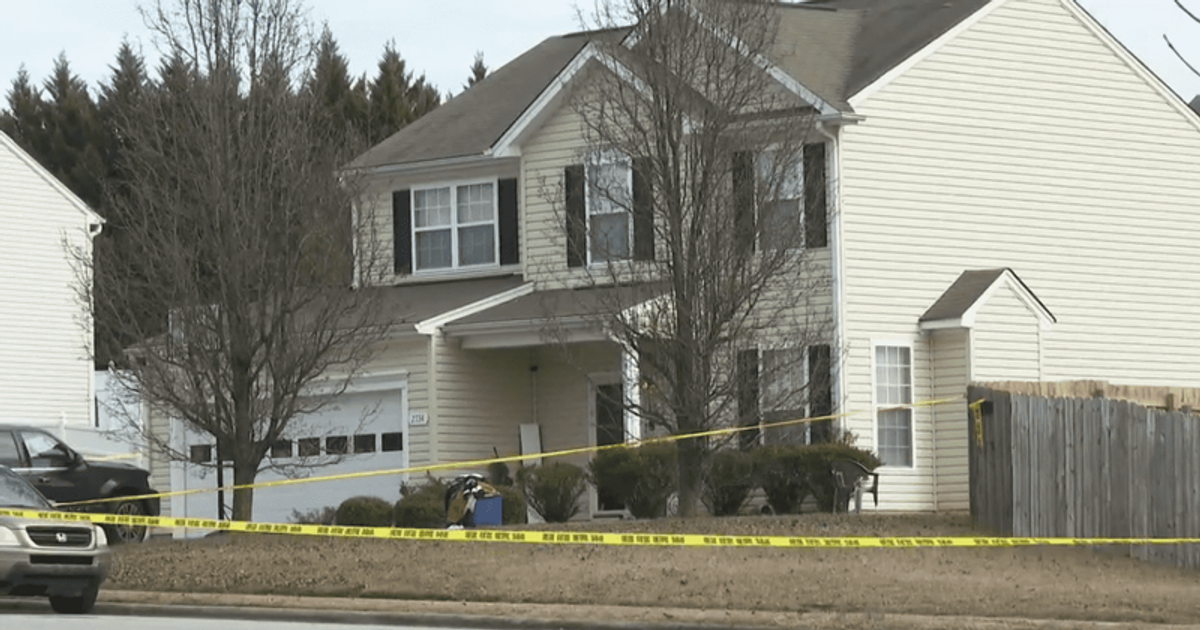Three minors among 5 found dead in North Carolina home after reports of 'two people screaming for help'