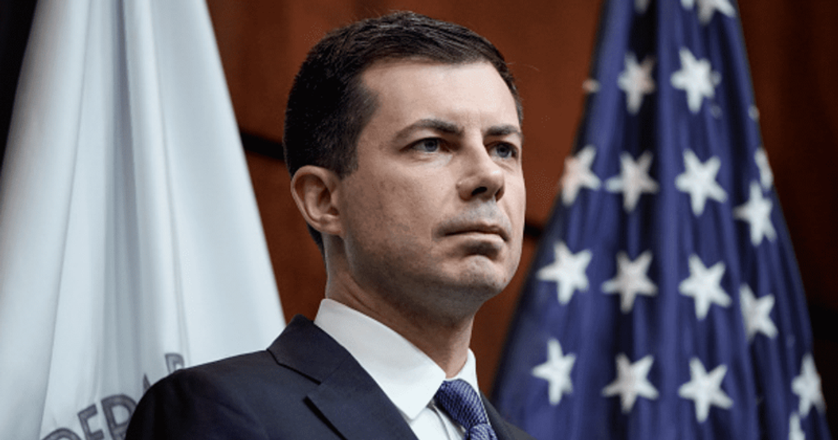 'Keep up the great work': Transport secretary Pete Buttigieg mercilessly trolled after FAA shutdown