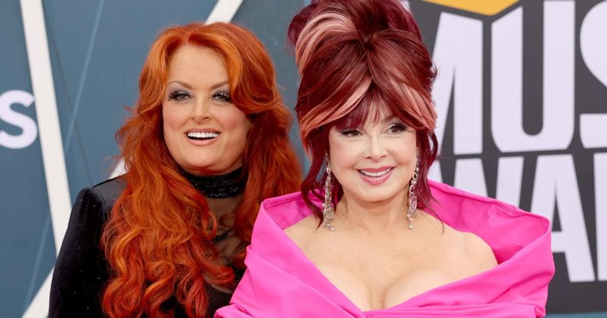'She's mentally ill': Naomi Judd BANNED daughter Wynonna from her funeral in 'ruthless' suicide note