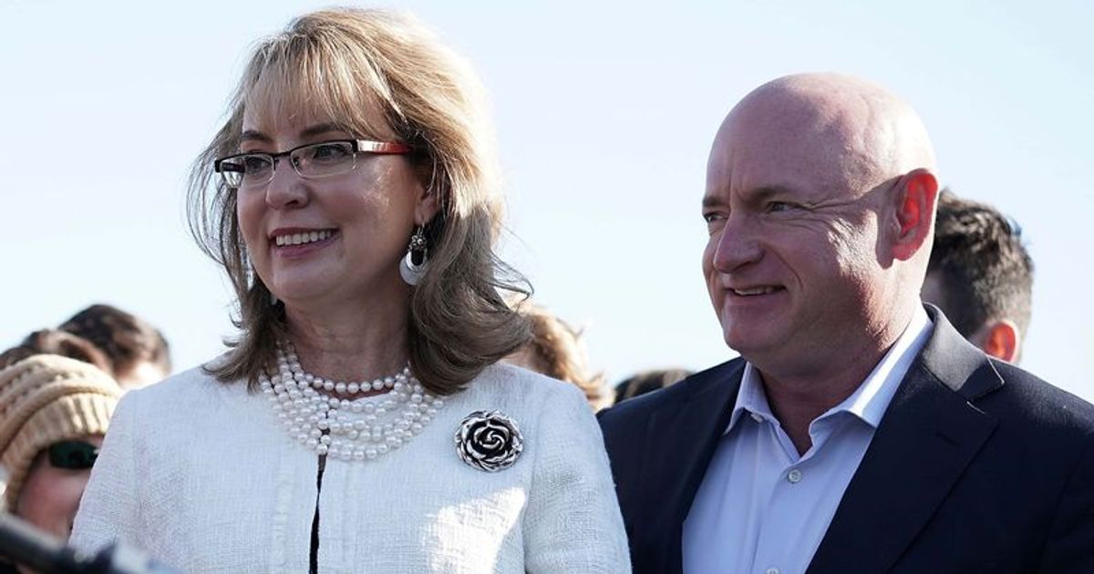 Gabrielle Giffords and Kelly Mark love story: Here's how 'email