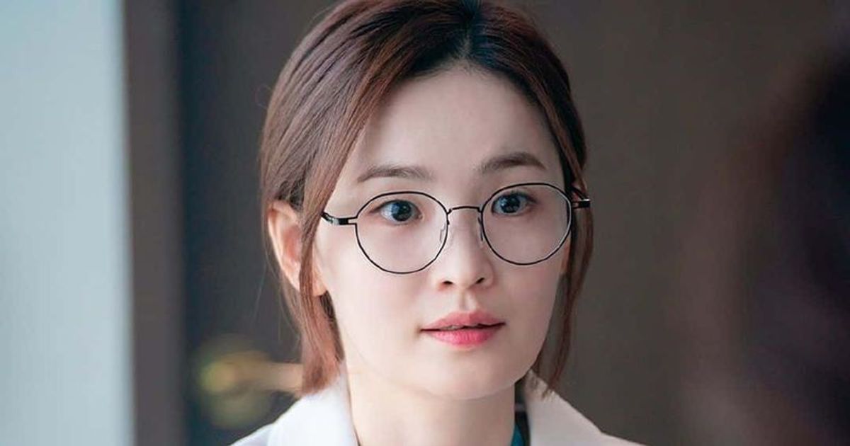 'Hospital Playlist' Season 2 Does Songhwa confess her love to Ikjun