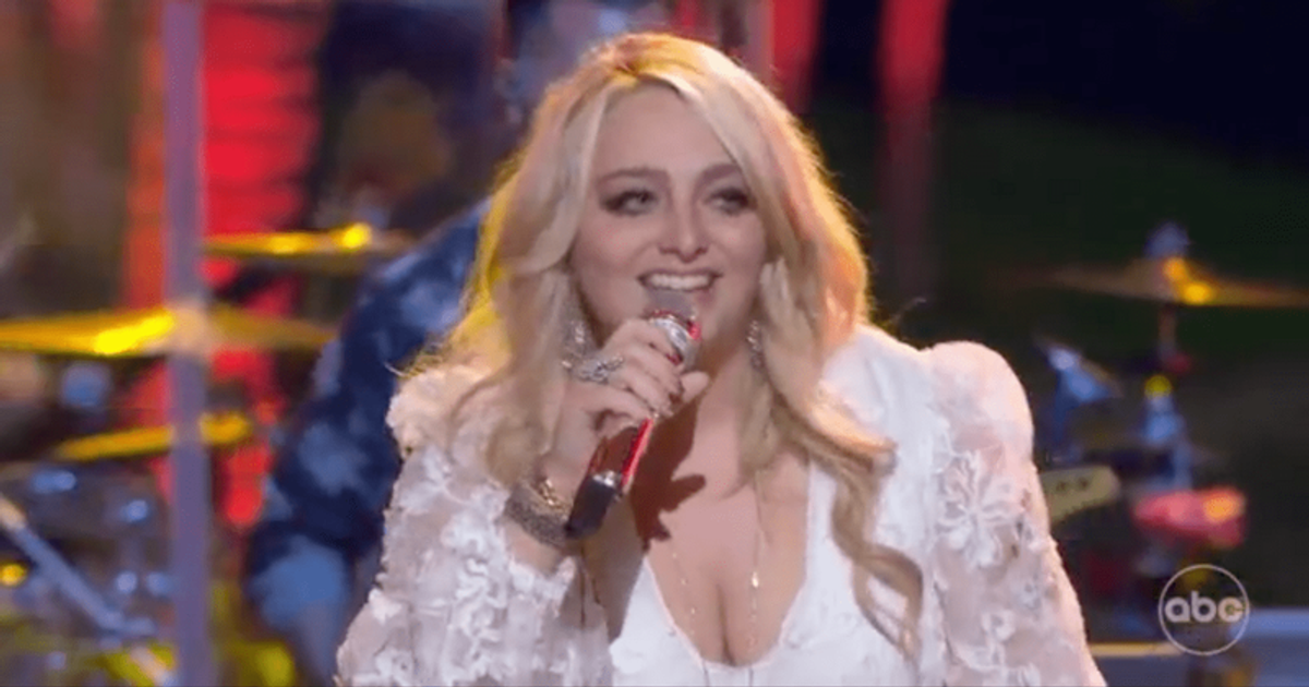 Will HunterGirl win 'American Idol' 20? Fans sure she'll be 'huge in