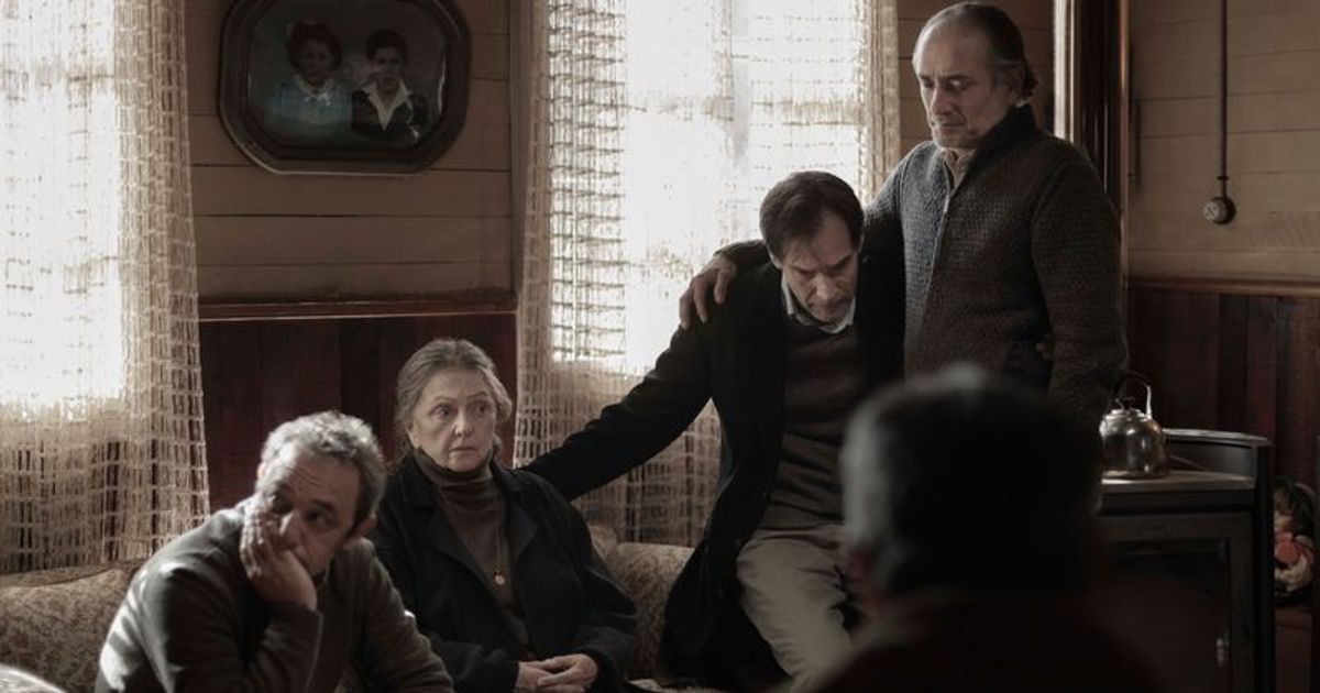 Netflix s 42 days of darkness ending explained did mario medina kill
