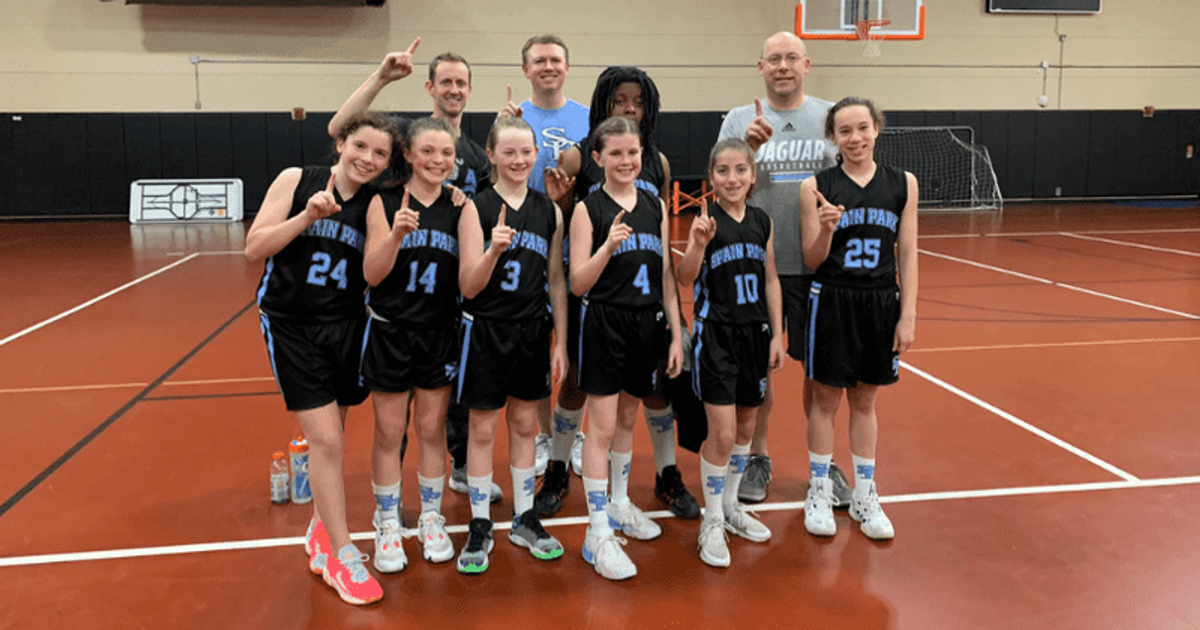 alabama-girls-basketball-team-wins-boys-league-but-runners-up-given