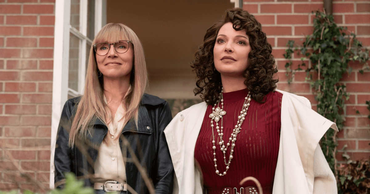 'Firefly Lane' Season 2 on Netflix What was in the box Kate left for