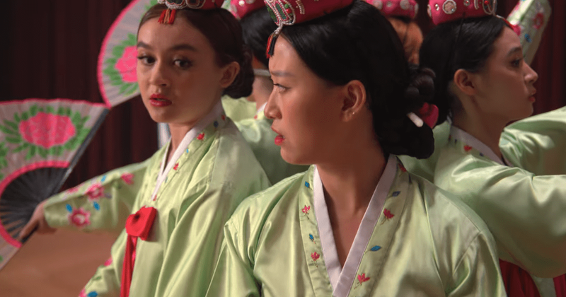 ‘XO, Kitty’ Episode 9 Review: Do Yuri Han and Kitty Song Covey kiss