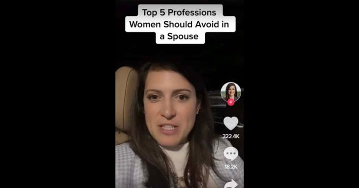 TikTok Divorce lawyer warns women to 'stay away' from 'controlling