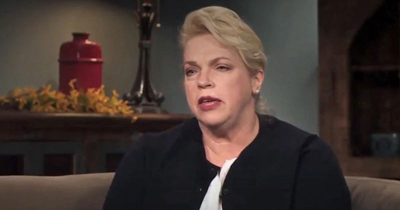 When ‘Sister Wives’ Star Janelle Brown Looked Slimmer, Stunned in