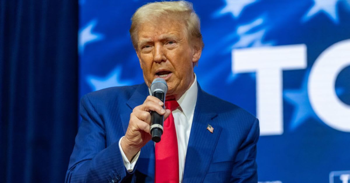 'Stable Genius' Donald Trump Just Invented a New Word in Bizarre Rant About Inflation